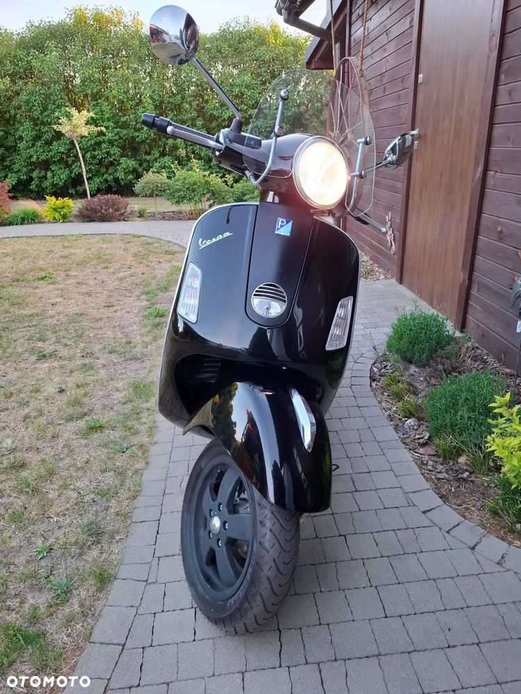 Piaggio Vespa - 3