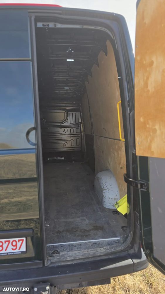 Volkswagen Crafter - 14