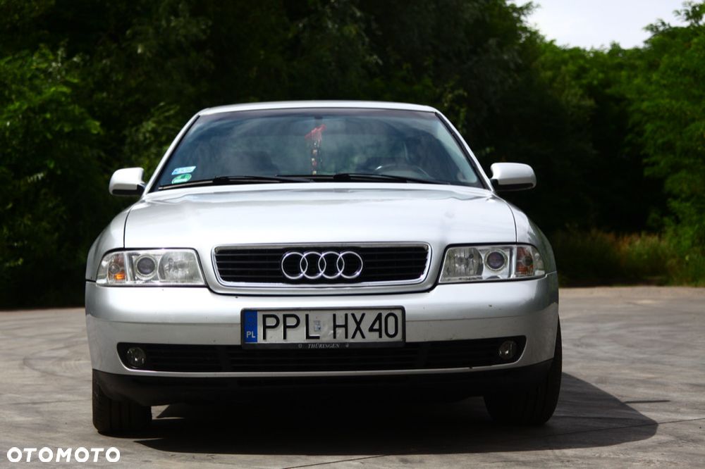 Audi A4 Limousine 1.6 - 6
