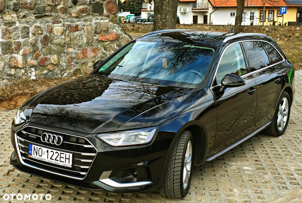 Audi A4 Avant 40 TDI quattro S tronic advanced - 4