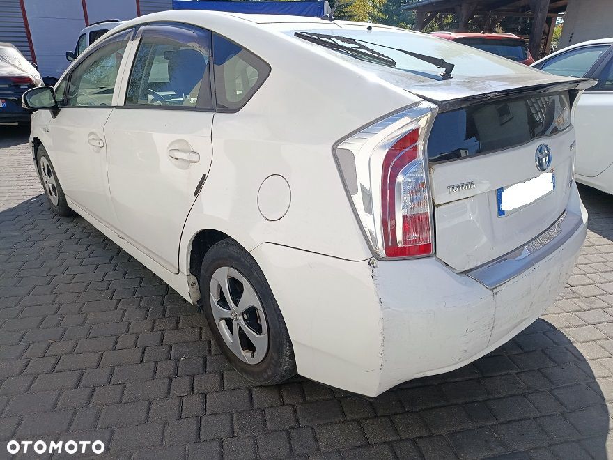 Toyota Prius - 9