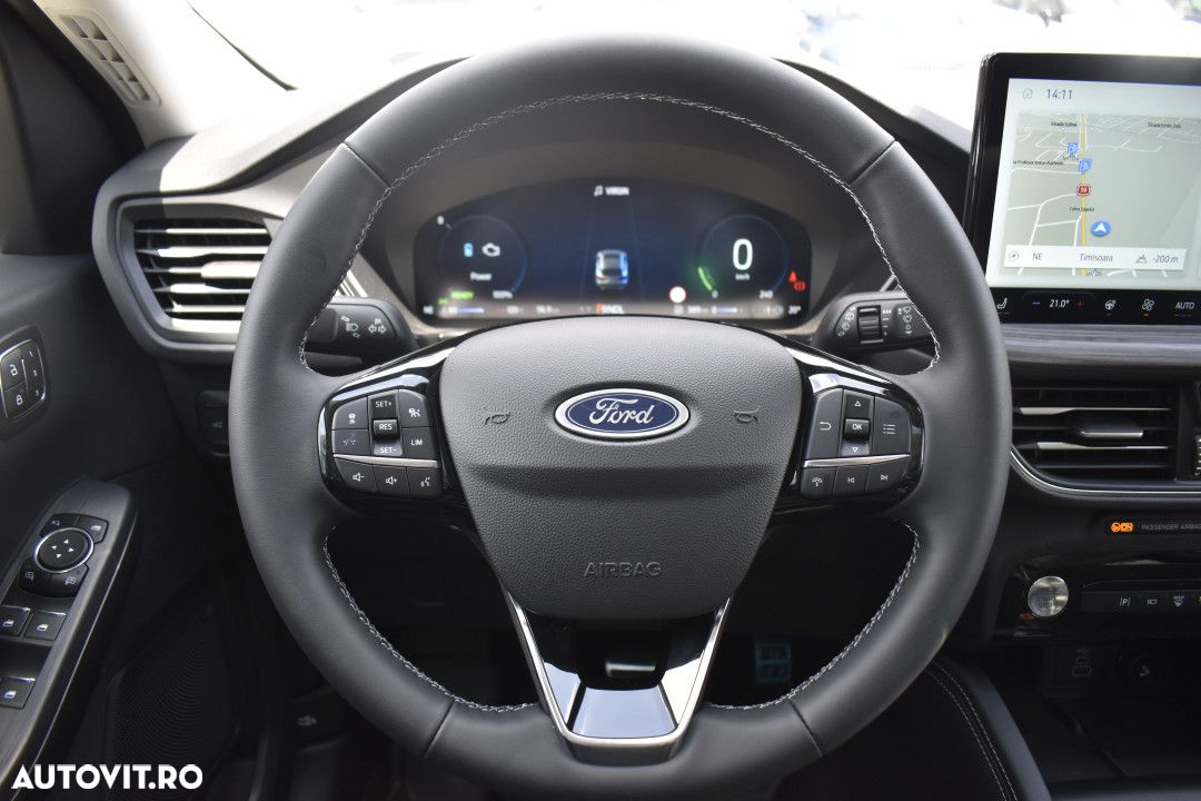 Ford Kuga - 23