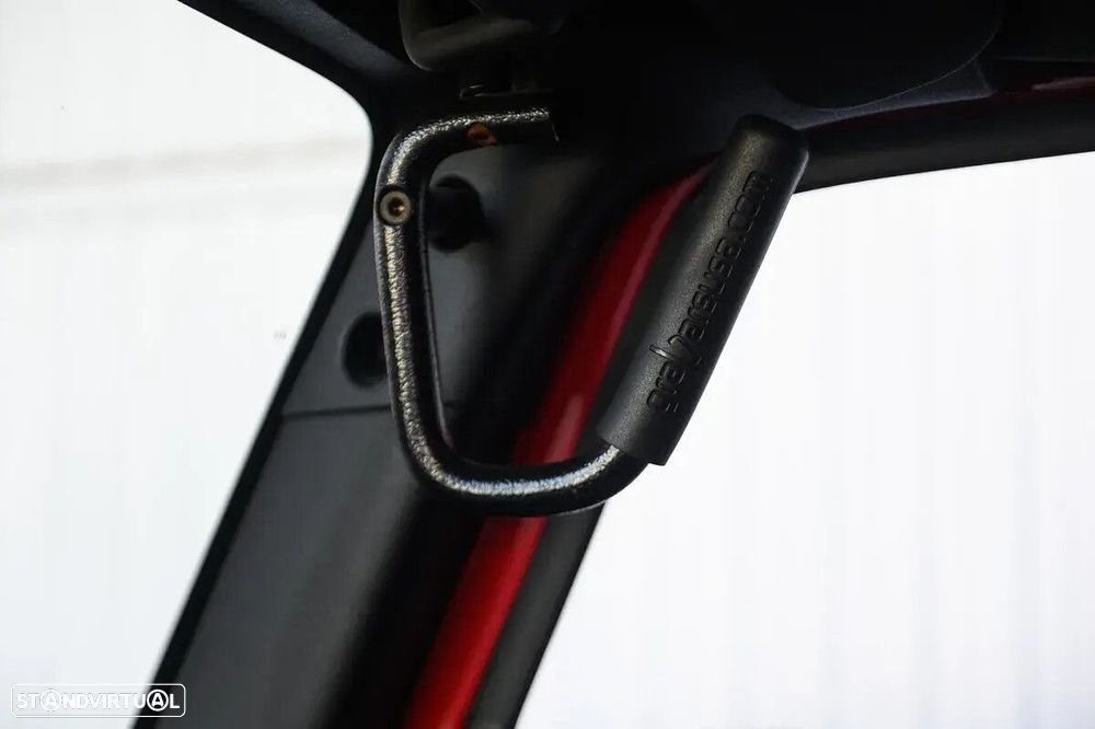 Jeep Wrangler 2.8 CRD Auto Sport - 52