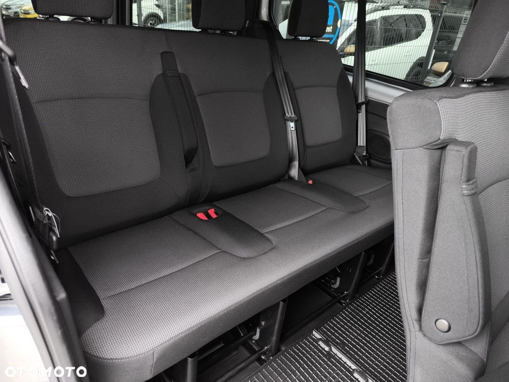 Renault Trafic 2.0 dCi Escapade - 20