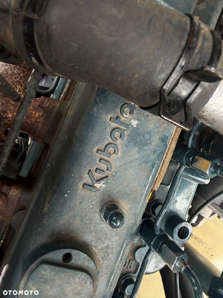 Atlas Copco XAS88 Kompresor Śrubowy. 738 mtg. 2021rok. Sprężarka 5,4m3. Przyczepka jezdna do rejestracji jako pojazd. Regulacja ciśnienia bar od 1-7. Silnik Kubota 4cylindry. 50km. Potężna moc. Sprowadzony z Norwegii. Maszyna jak Nowa z Salonu! Okazja. Zadbana Maszyna. Dokumenty, książka. Opony nówki! Zero zużycia potężna moc. Chłodnica Cyklonowa (osuszacz) !!! - 8