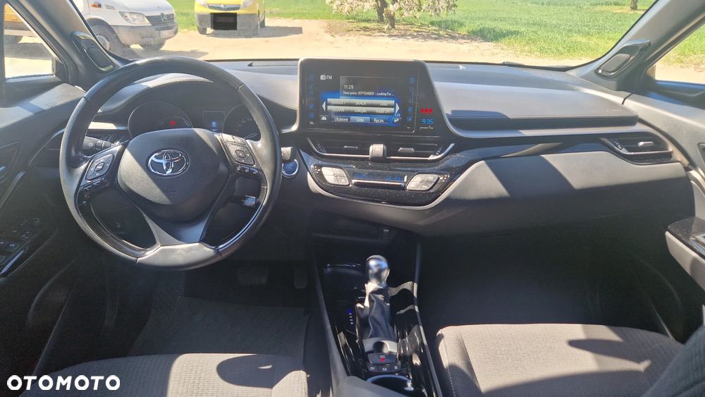 Toyota C-HR - 15