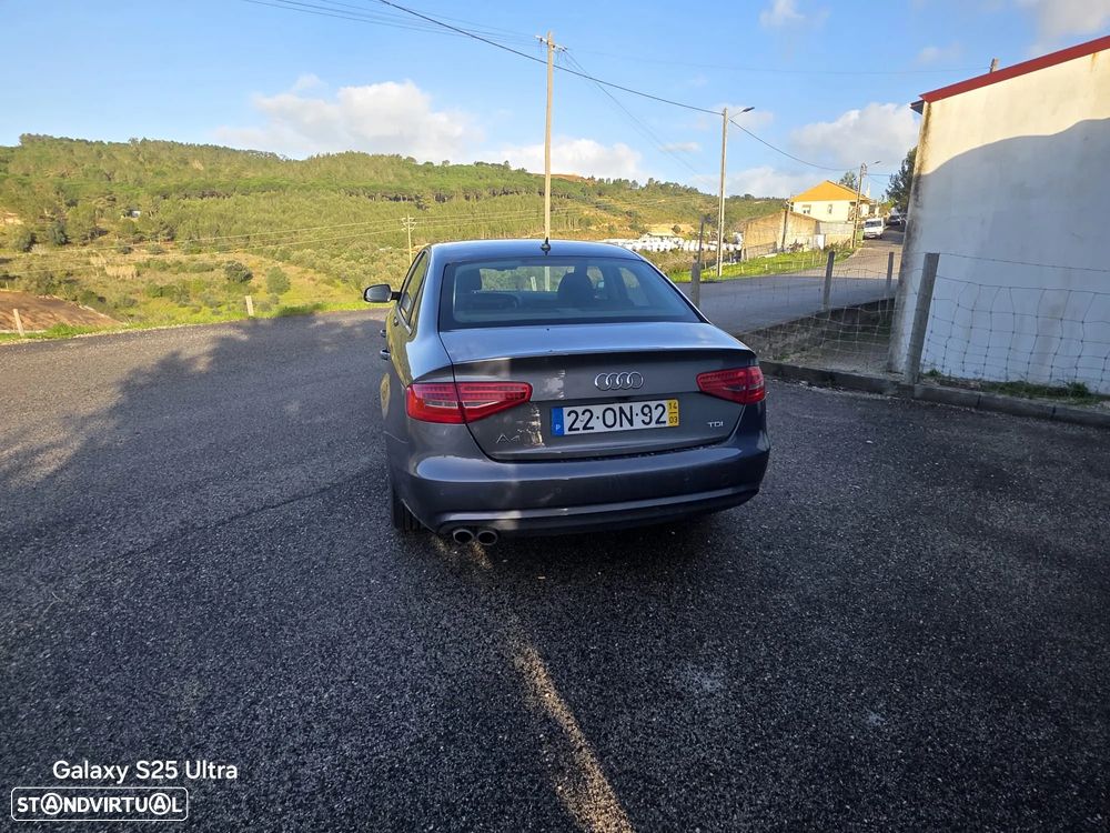 Audi A4 2.0 TDI - 4