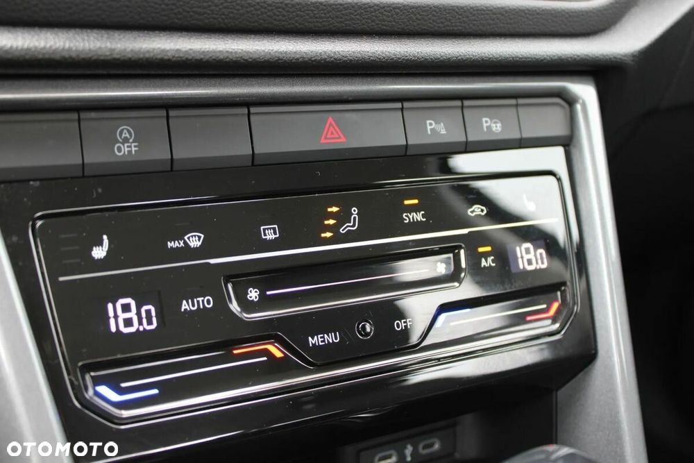 Volkswagen T-Roc 1.5 TSI Style DSG - 22