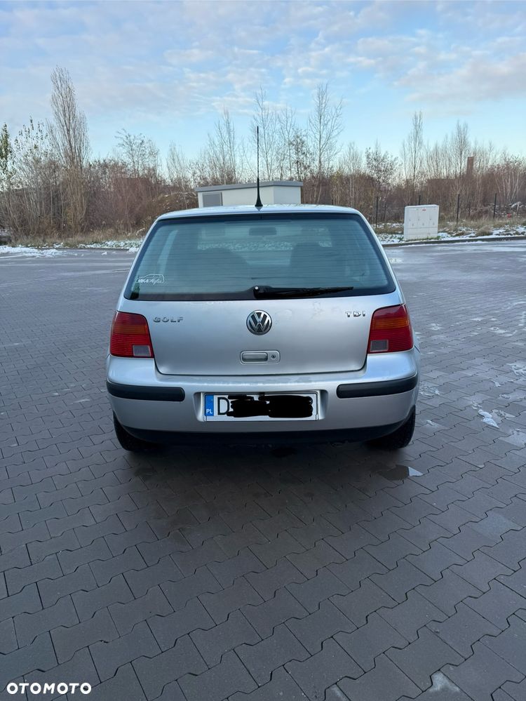 Volkswagen Golf 1.9 TDI Comfortline - 5