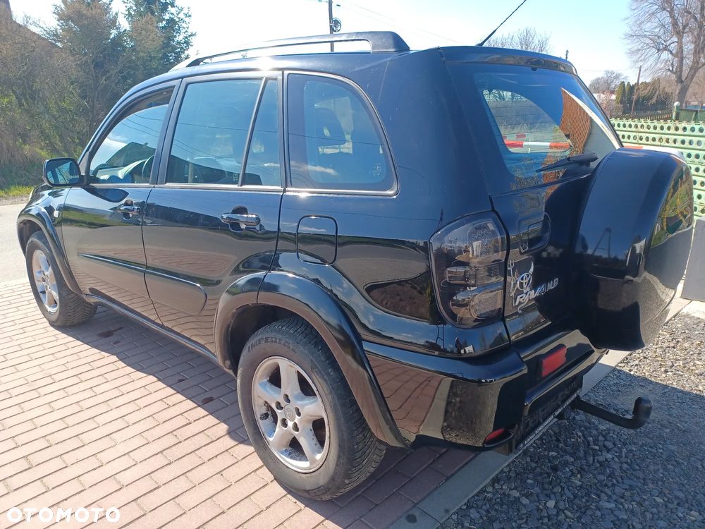 Toyota RAV4 4x4 Edition - 5