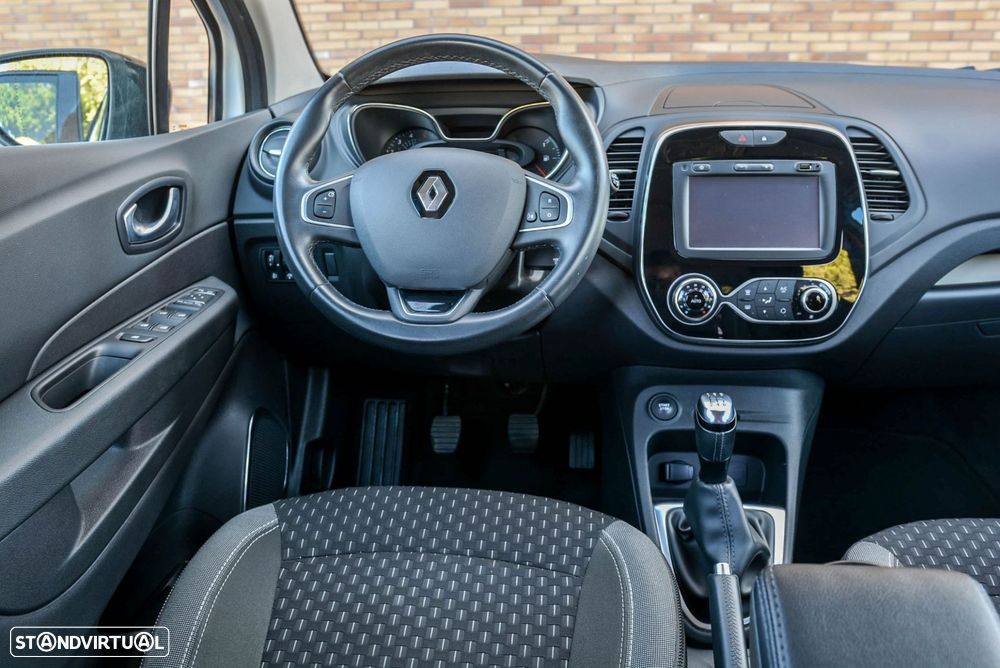 Renault Captur 1.5 dCi Exclusive - 23