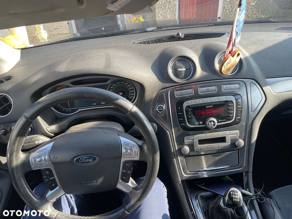 Ford Mondeo 2.0 TDCi Titanium - 8
