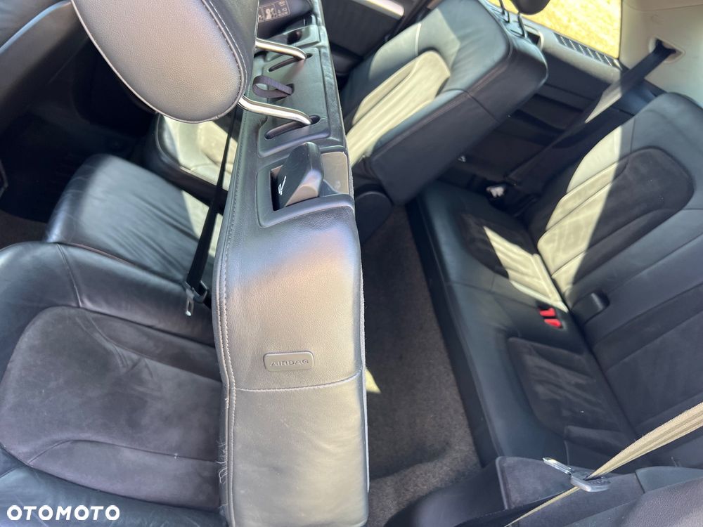 Audi Q7 - 8