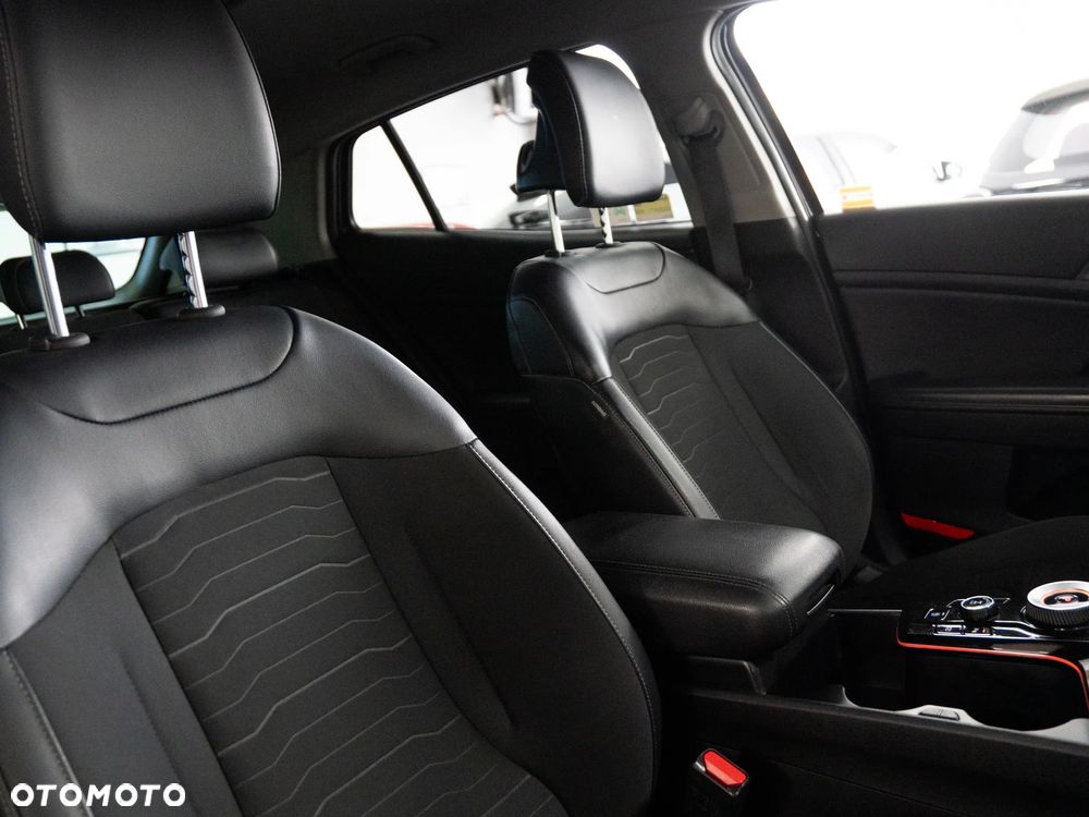 Kia Sportage 1.6 CRDI MHEV L Business Line 4WD DCT - 36