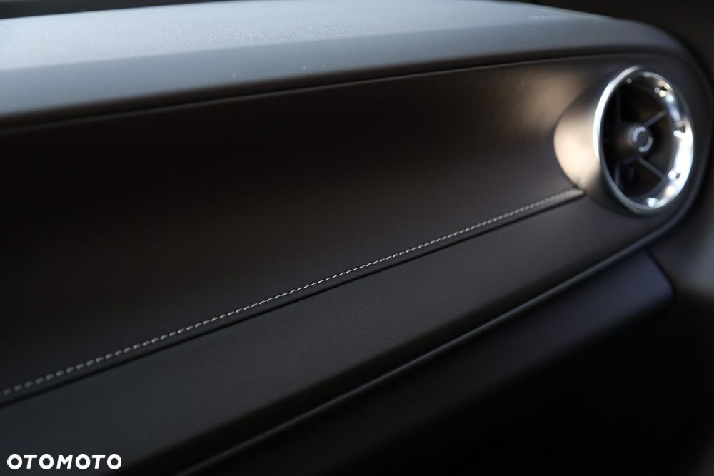 Chevrolet Camaro - 33