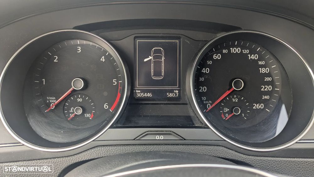 VW Passat Variant 1.6 TDI (BlueMotion ) Trendline - 18