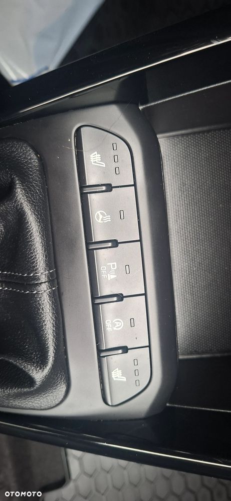 Kia Rio 1.4 XL - 27