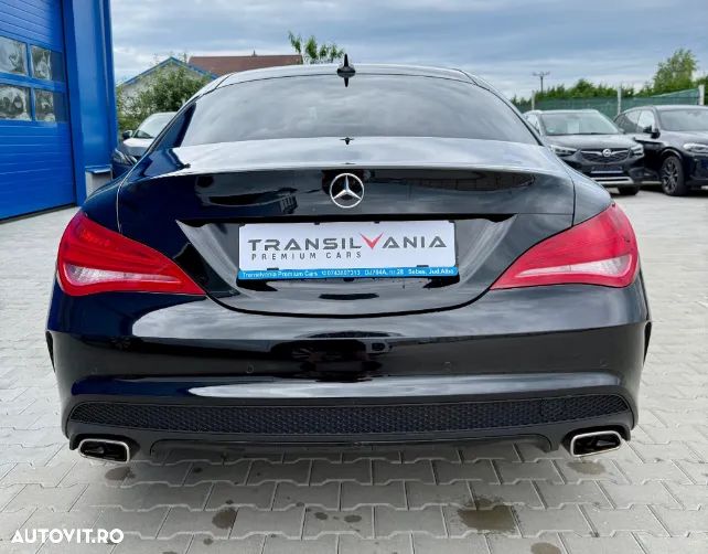 Mercedes-Benz CLA 220 d Shooting Brake 4Matic 7G-DCT AMG Line - 15