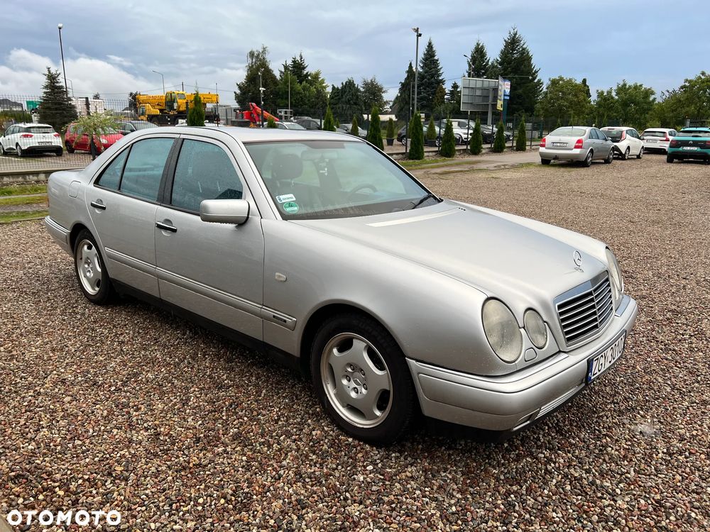 Mercedes-Benz Klasa E 320 Avantgarde - 3