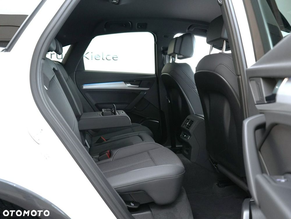 Audi Q5 Sportback - 28
