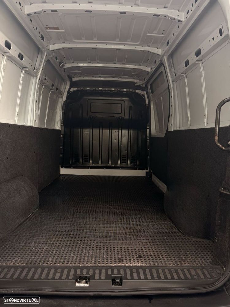 Renault Master 2.3 dCi L2H2 3.5T - 23