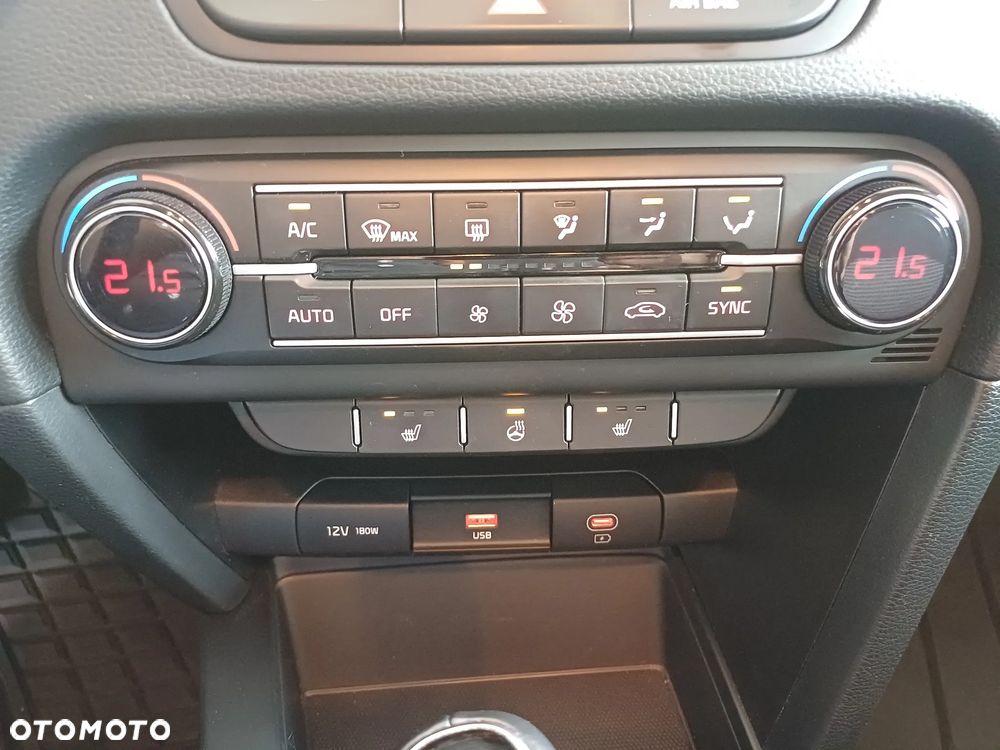 Kia XCeed 1.5 T-GDI L - 18