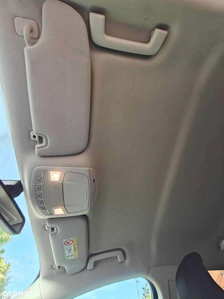Ford Mondeo 2.0 TDCi Titanium PowerShift - 39