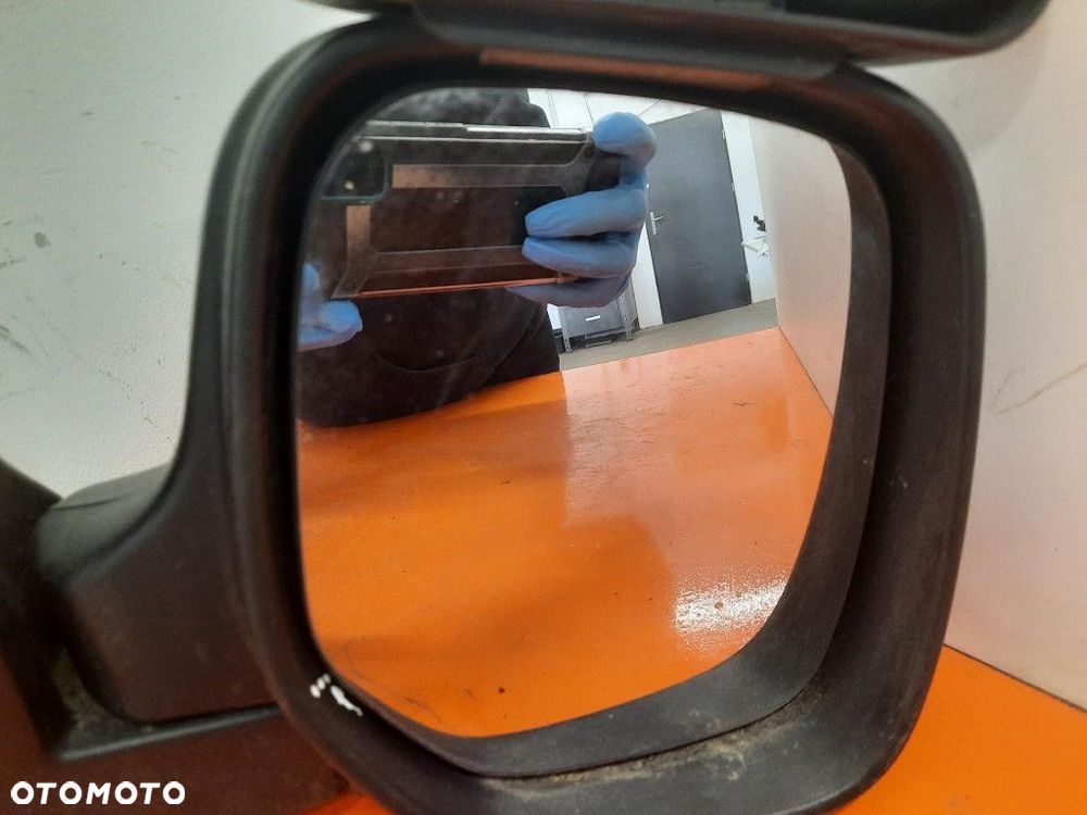 PEUGEOT PARTNER I 1 96-02 LUSTERKO PRAWE  EWPA - 3