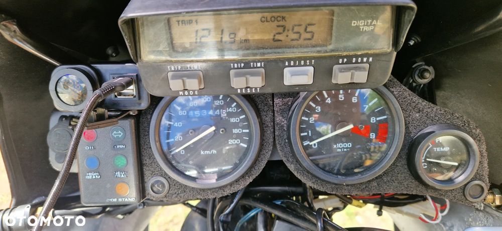 Honda XRV - 12