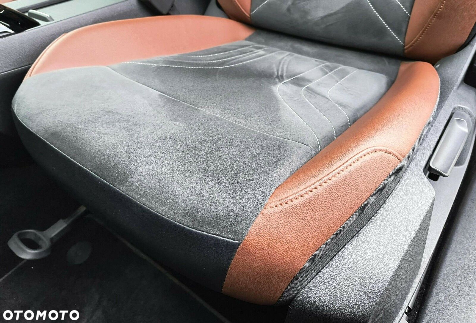 Volkswagen ID.4 77kWh Pro Performance - 12