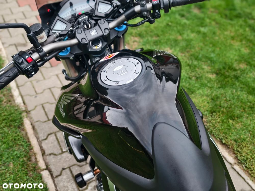 Honda CB - 19