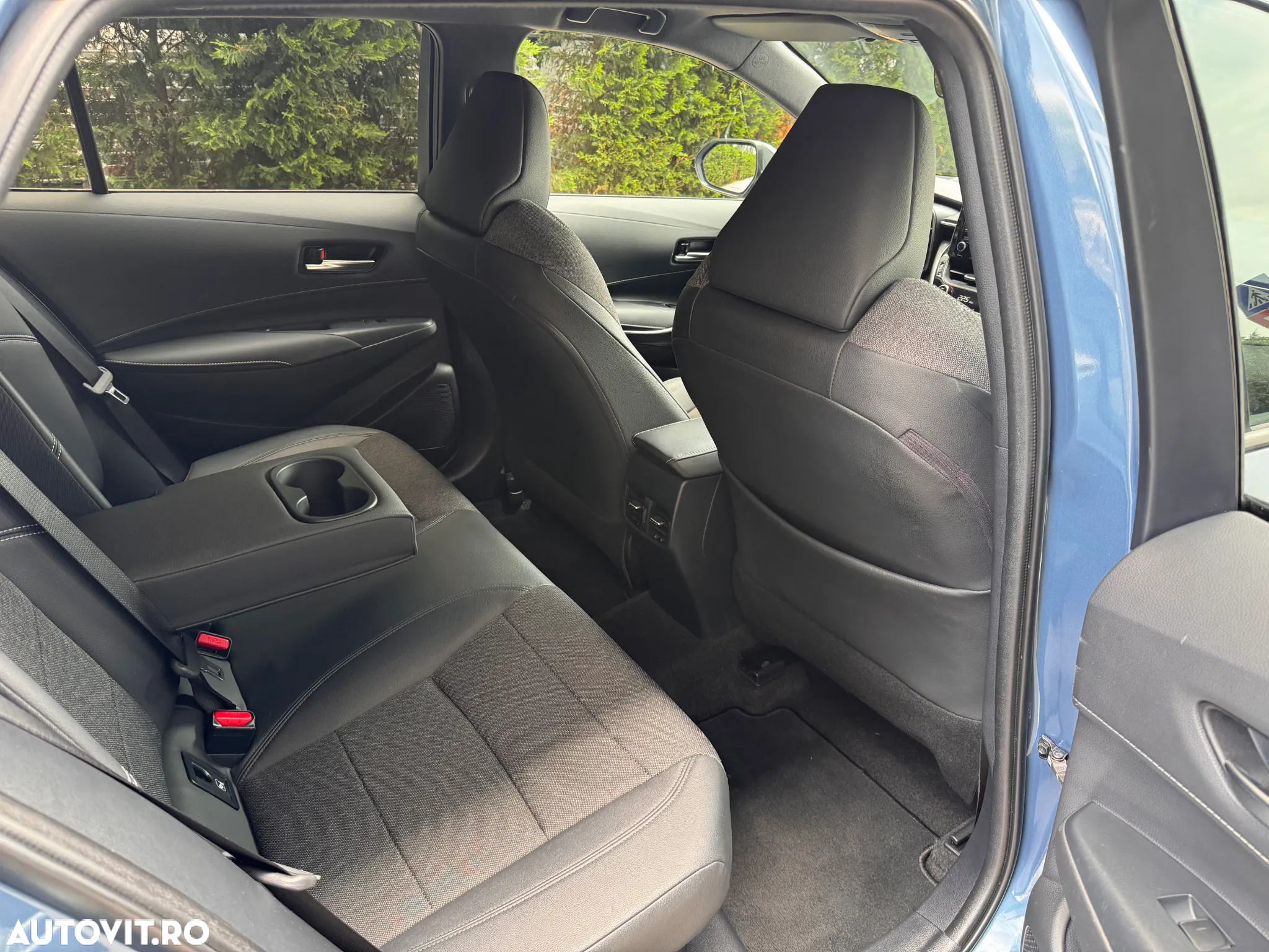 Toyota Corolla 1.8 Hybrid Touring Sports Business Edition - 21