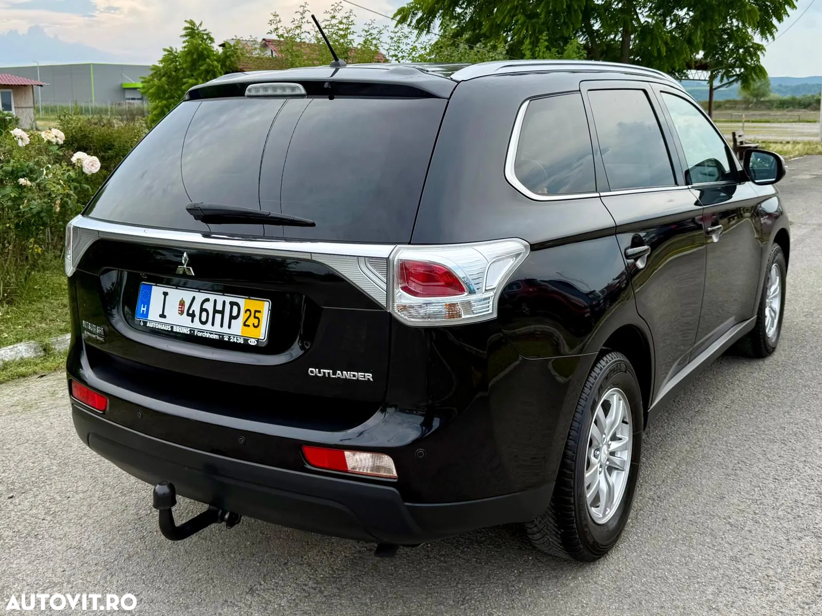 Mitsubishi Outlander 2.2 DI-D 4WD Diamant Edition - 4