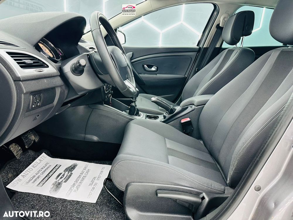 Renault Megane 1.6 16V 110 Dynamique - 13