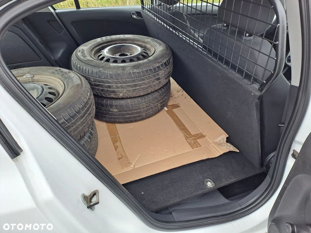 Opel Corsa 1.2 16V Enjoy - 14