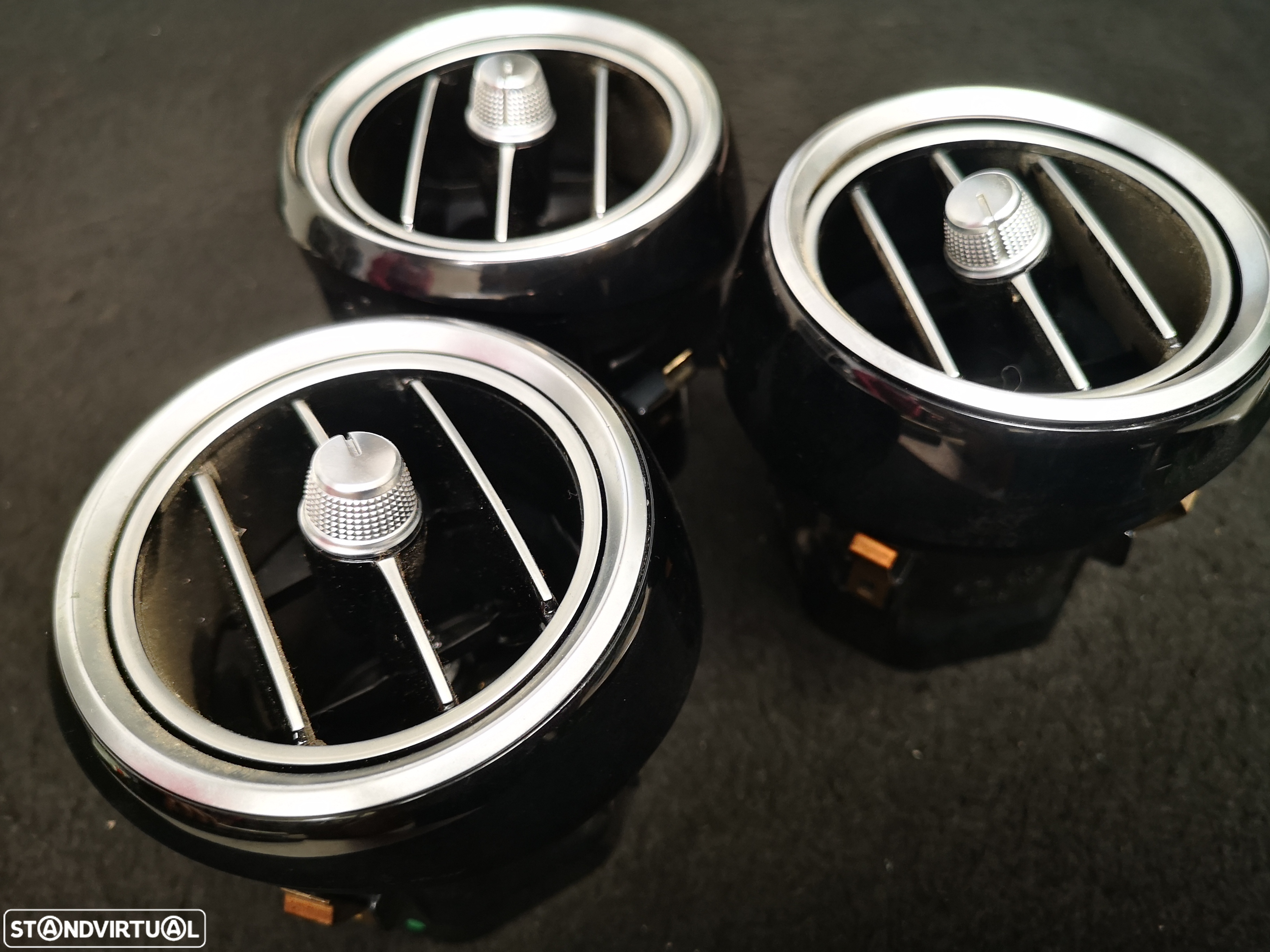 Grelha de sofagem central Originais Mercedes class c w205 2014+ - 2