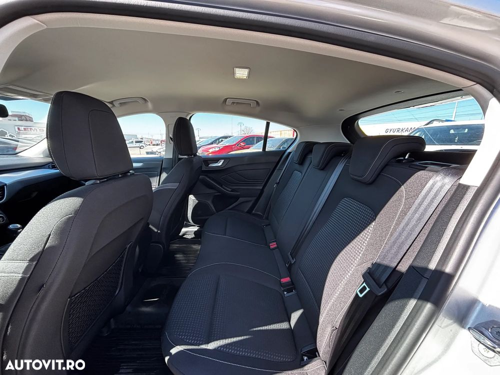 Ford Focus 1.5 EcoBlue Trend Edition - 6