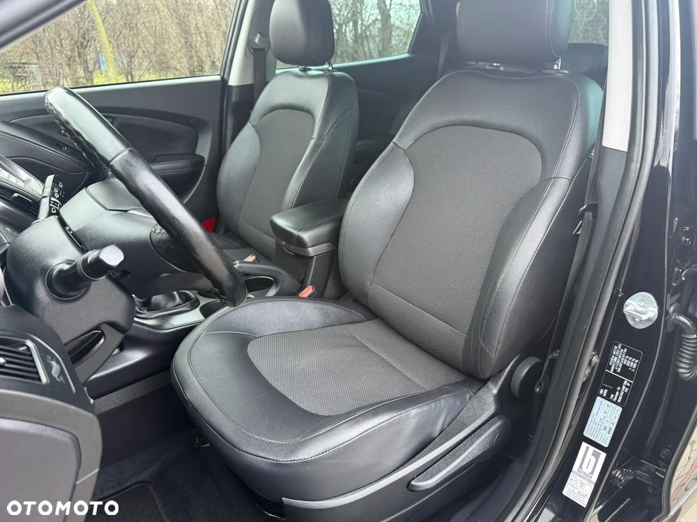 Hyundai ix35 1.6 2WD Fifa World Cup Edition - 26