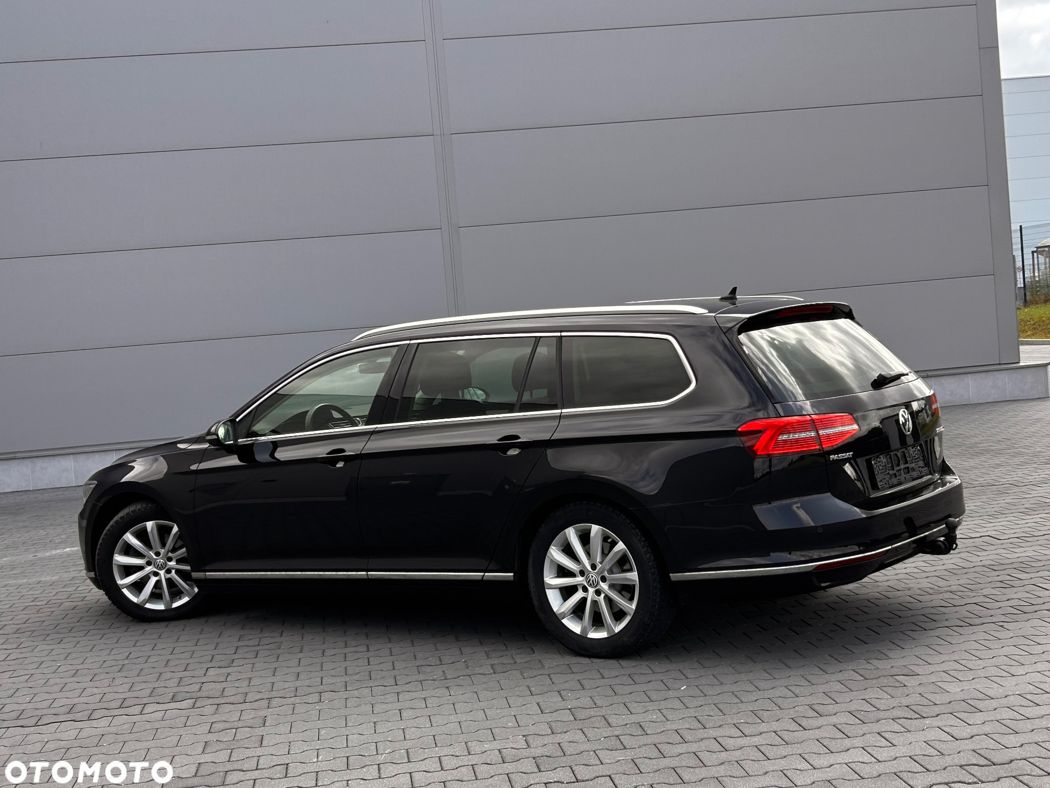 Volkswagen Passat 2.0 TDI BMT Highline DSG - 16