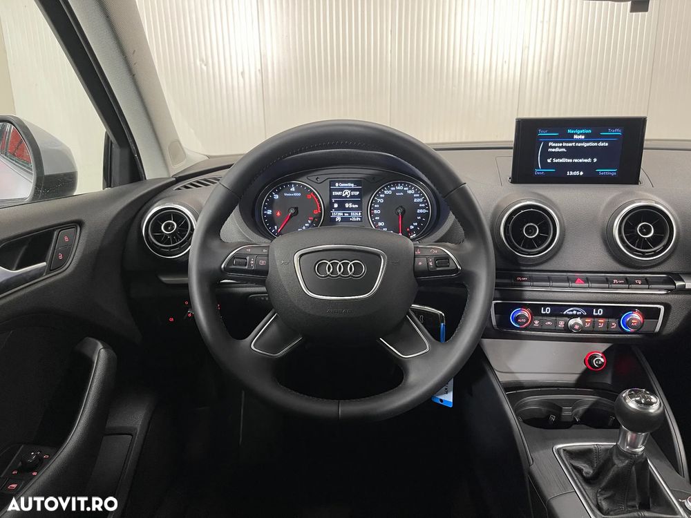 Audi A3 2.0 TDI Attraction - 7