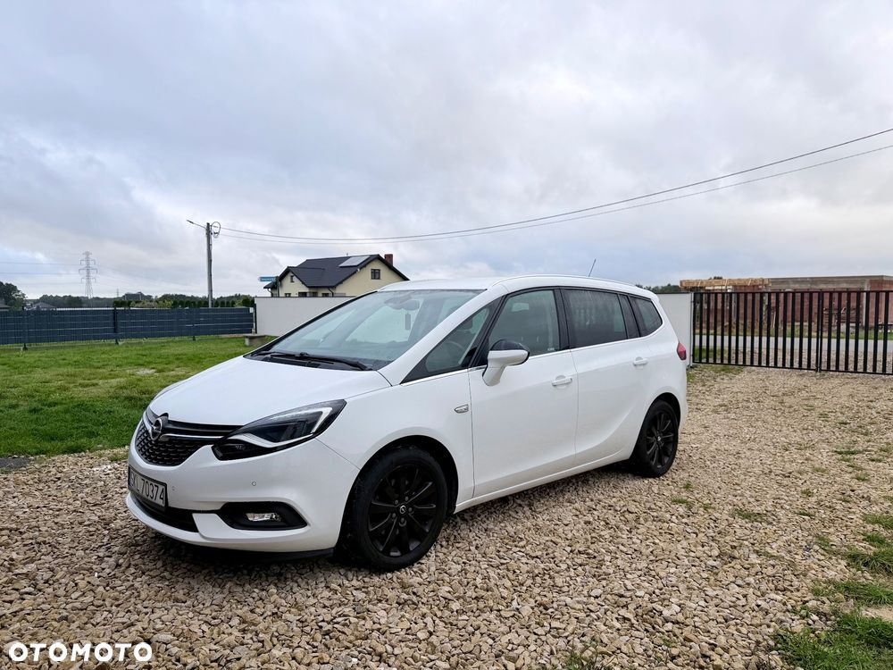 Opel Zafira 2017 photo 3