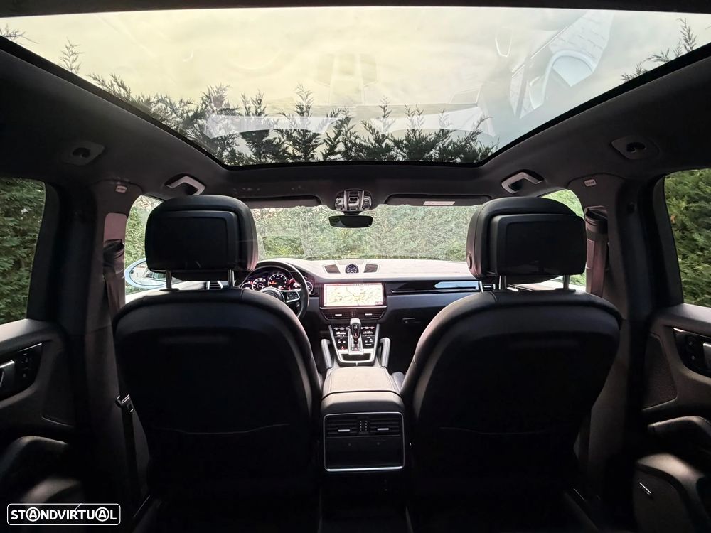 Porsche Cayenne E-Hybrid Tiptronic S Black Edition - 11