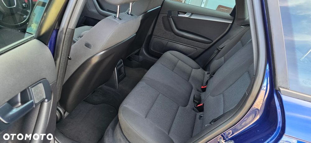 Audi A3 Sportback 1.6 TDI Ambiente - 11