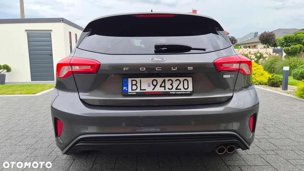Ford Focus 1.0 EcoBoost Hybrid ST-LINE DESIGN - 5