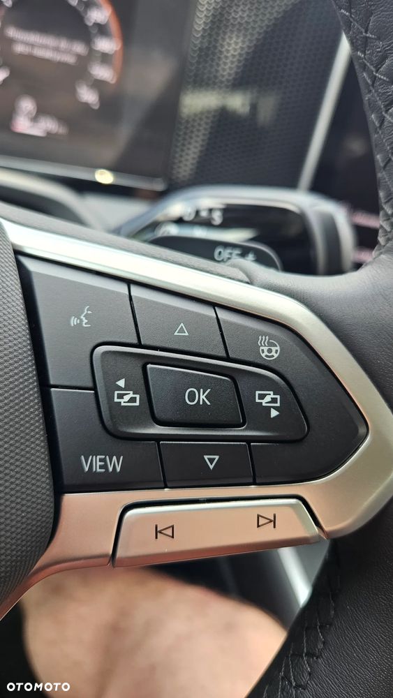 Volkswagen Passat 2.0 TDI SCR Business DSG - 14