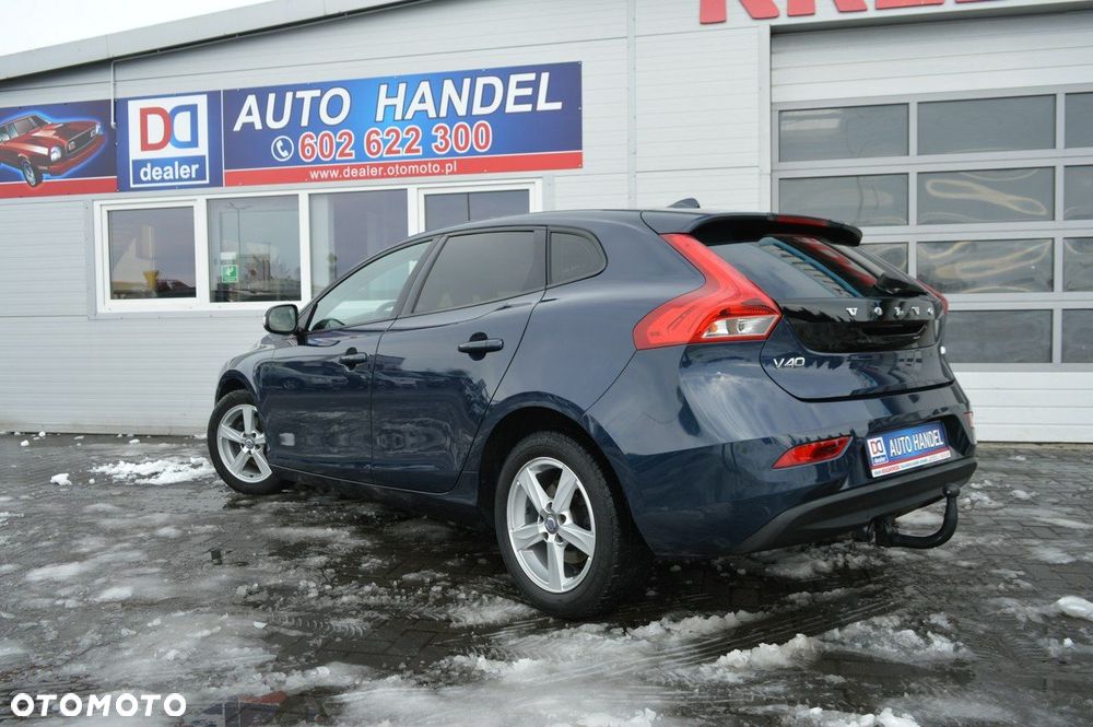 Volvo V40 D2 - 10