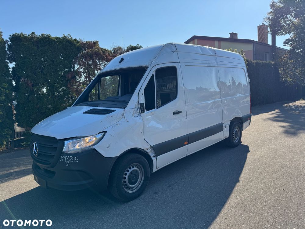 Mercedes-Benz SPRINTER - 33