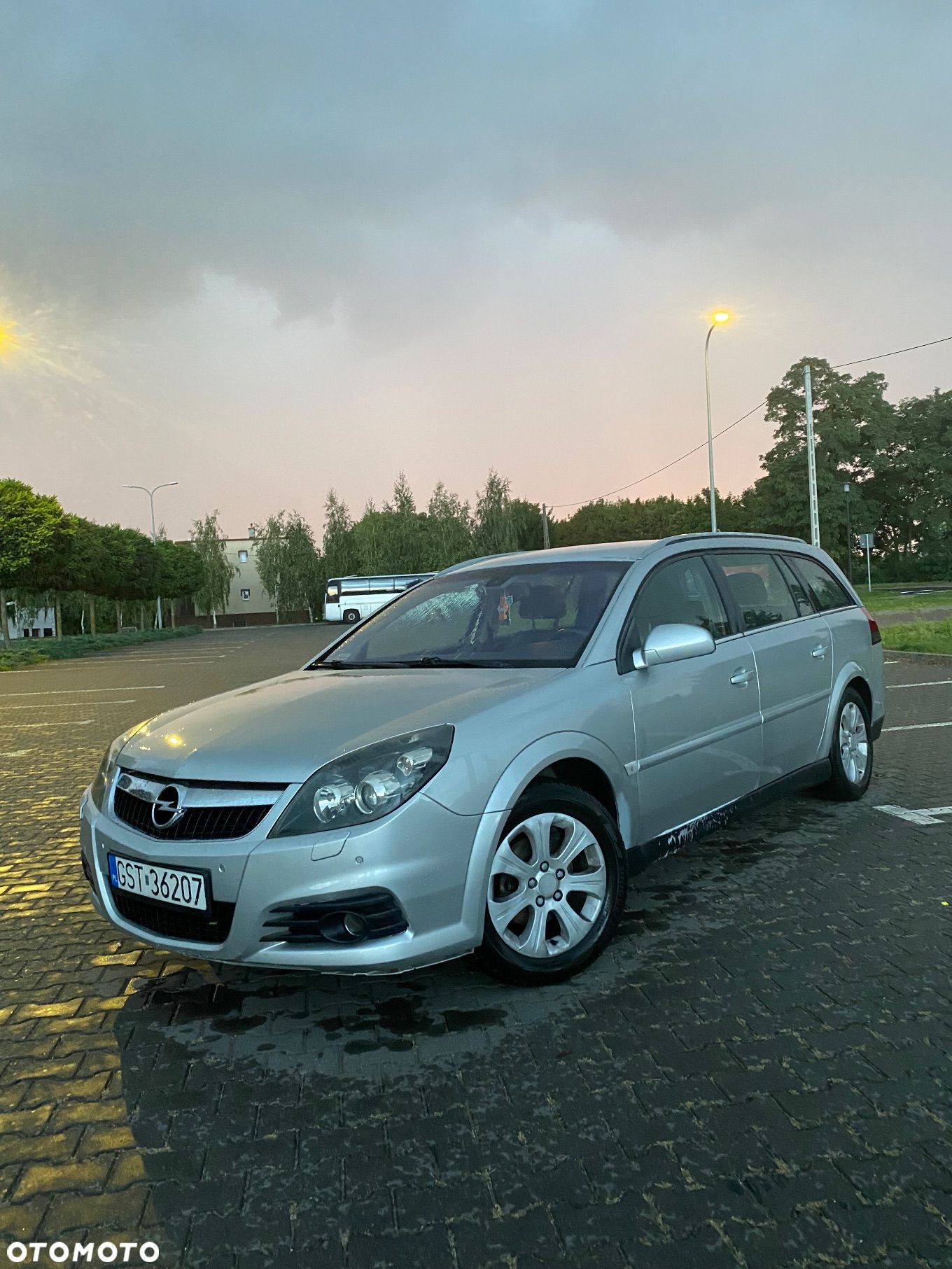 Opel Vectra 1.9 CDTI Cosmo - 1