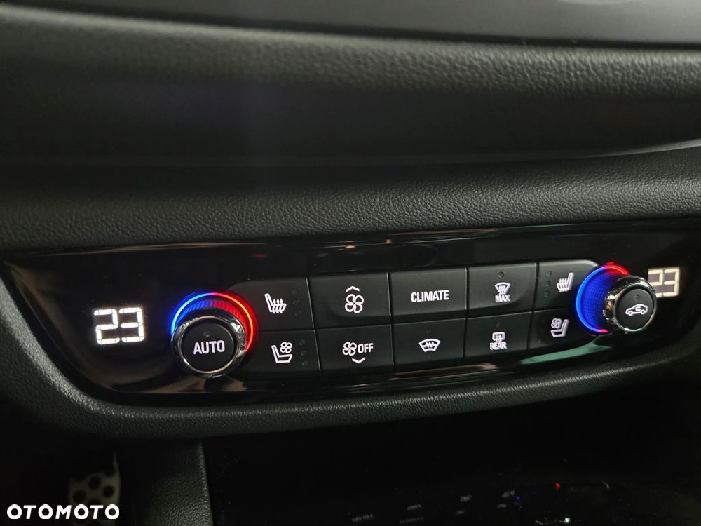 Opel Insignia 2.0 CDTI 4x4 Ultimate S&S - 30