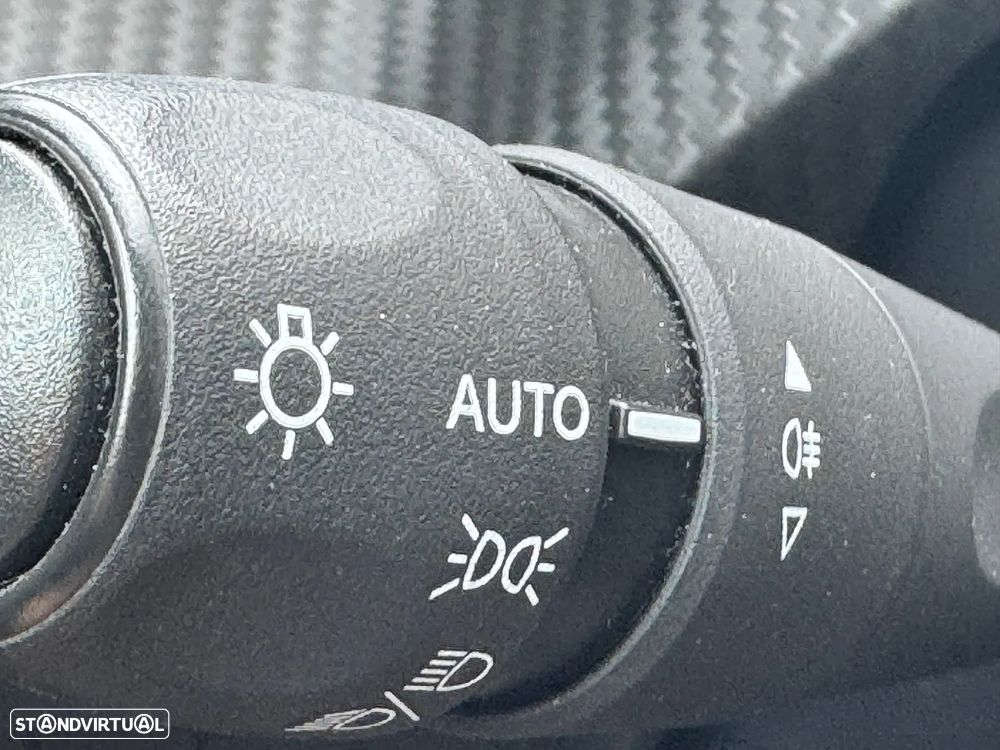 Peugeot e-208 Active Pack - 20